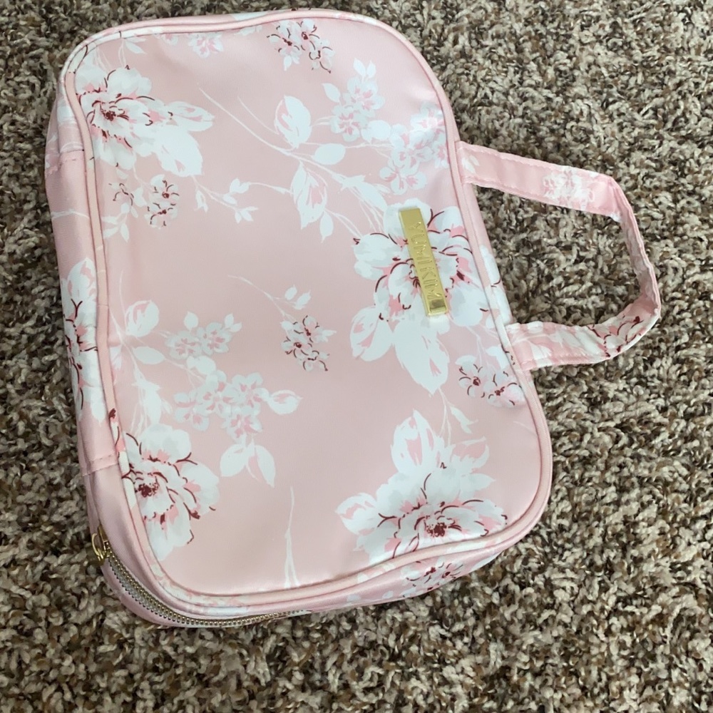 Yumi Kim hanging train/make-up case